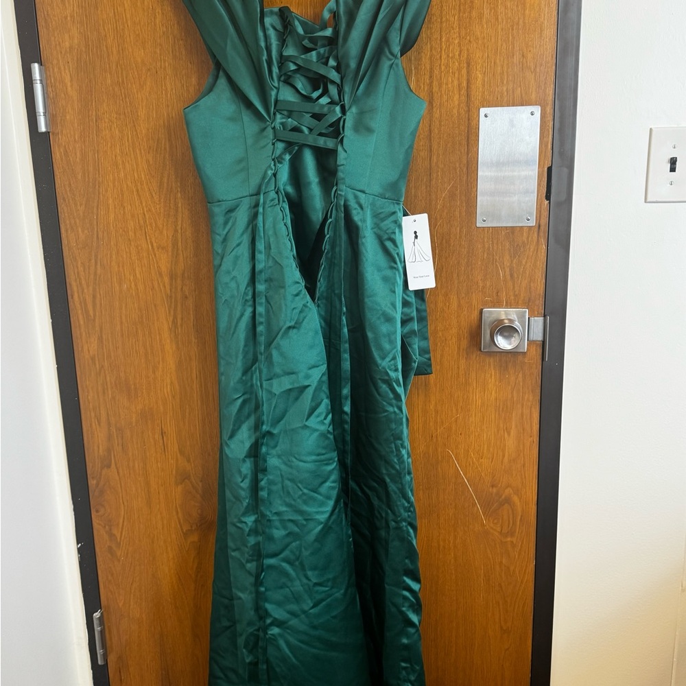 Chic Forest Green Maxi Dress